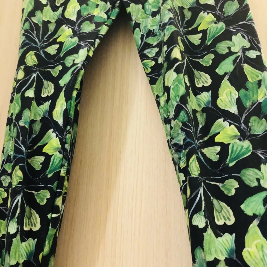 Black Maidenhair Green Men's Joggers, Best Designer Sweatpants with Pockets-Made in EU